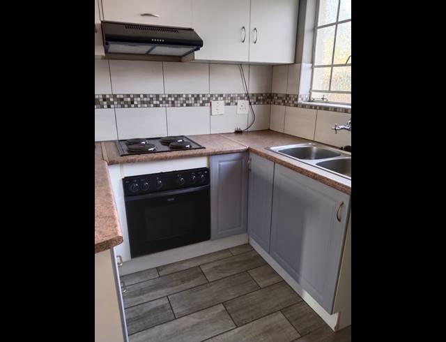 3 bed property to rent in TERENURE